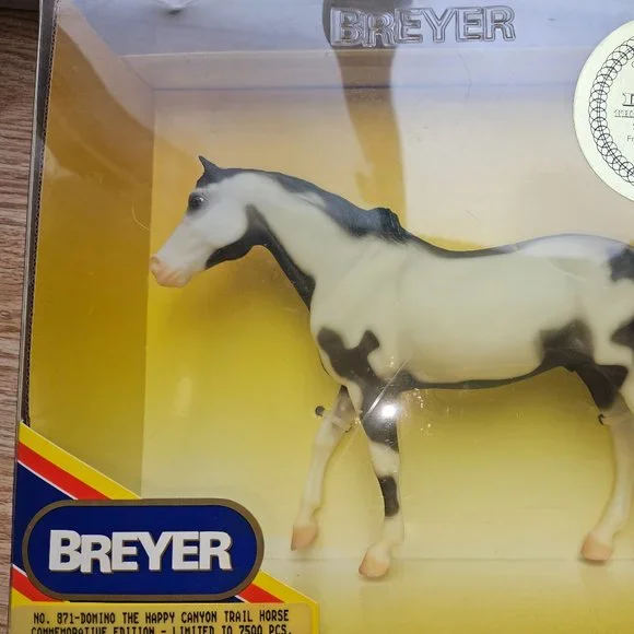 Breyer Domino Happy Canyon Trail Horse - paint, pinto CE - western - Picture 9 of 12
